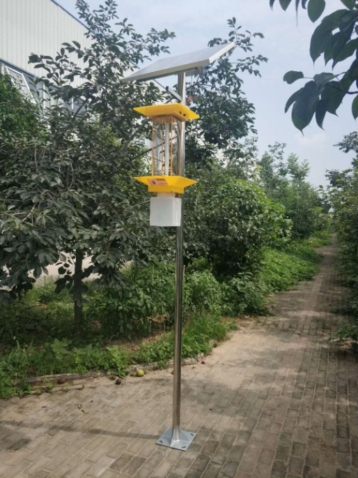 太陽(yáng)能殺蟲燈